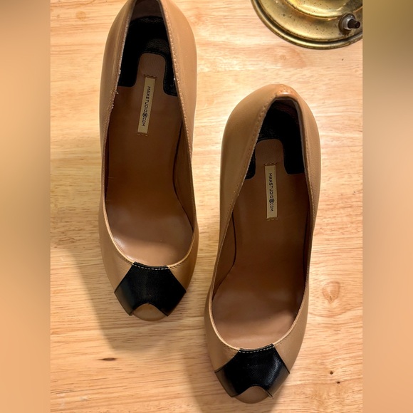 Max Studio Leather Peep-toe Heels Nude/Black Platform Womens Size 4.5M - Picture 8 of 10